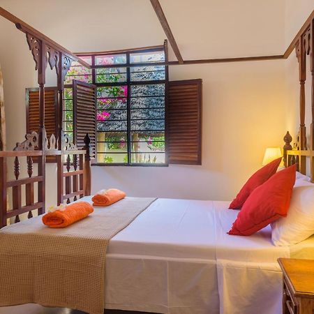 Magic Beach Villa Kiwengwa  ภายนอก รูปภาพ